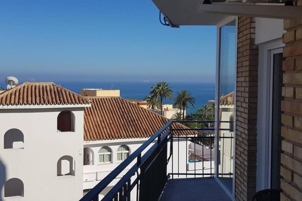 贝纳尔马德纳Apartamento Junto Al Mar En Puerto Marina公寓 外观 照片